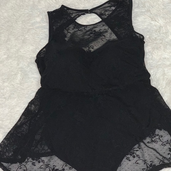 Torrid LACE PUSH-UP STRAPLESS SHAPING Swimsuit - Picture 5 of 5